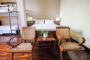 Sourire at Rattanakosin Island