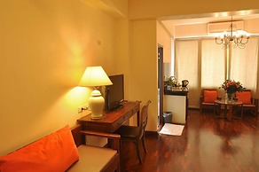 Sourire at Rattanakosin Island