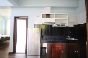 Sourire at Rattanakosin Island