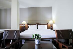 Sourire at Rattanakosin Island