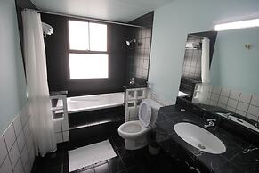 Sourire at Rattanakosin Island