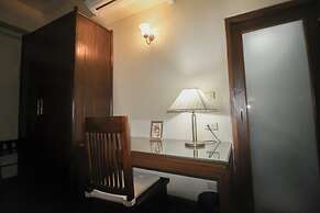 Sourire at Rattanakosin Island