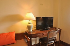 Sourire at Rattanakosin Island