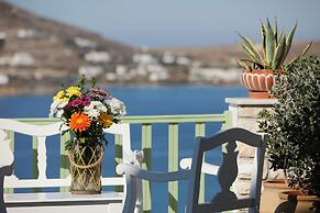 Villa Isabella Studios & Suites
