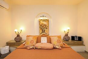 Villa Isabella Studios & Suites