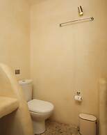Villa Isabella Studios & Suites