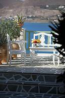 Villa Isabella Studios & Suites