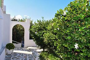 Villa Isabella Studios & Suites