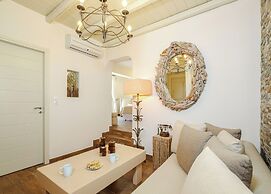 Villa Isabella Studios & Suites