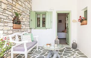 Villa Isabella Studios & Suites