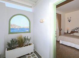 Villa Isabella Studios & Suites