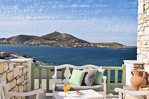Villa Isabella Studios & Suites