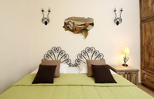 Villa Isabella Studios & Suites