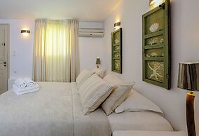 Villa Isabella Studios & Suites