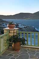 Villa Isabella Studios & Suites