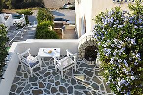 Villa Isabella Studios & Suites