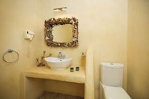 Villa Isabella Studios & Suites
