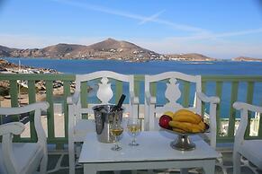 Villa Isabella Studios & Suites