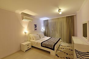 Royal Palm Residence