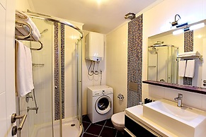 Royal Palm Residence