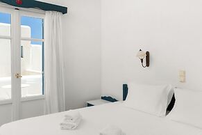 Paros Inn Hotel