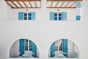 Paros Inn Hotel