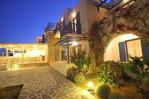 Paros Inn Hotel