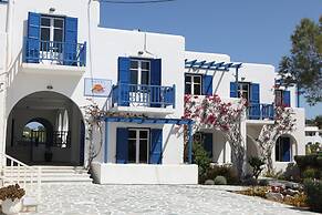 Paros Inn Hotel