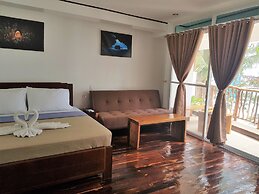 DiveGurus Boracay Beach Resort