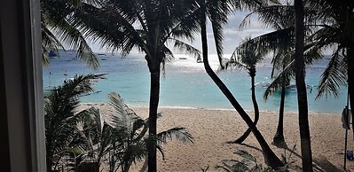 DiveGurus Boracay Beach Resort