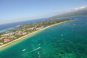 DiveGurus Boracay Beach Resort