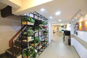 Pannee Lodge Khaosan (SHA Plus)