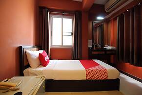 Pannee Lodge Khaosan (SHA Plus)