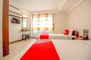 Super OYO 484 Pannee Residence Khaosan (Sha Plus)