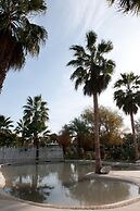 Sevenmaze Charming House