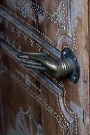 Sevenmaze Charming House