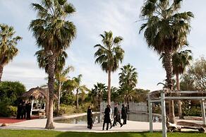 Sevenmaze Charming House