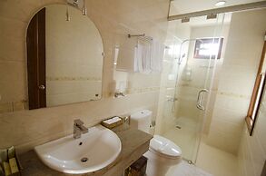 Moonlight Da Nang Hotel