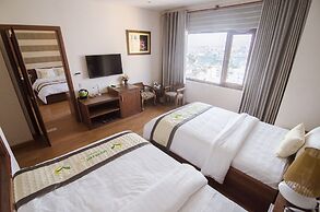 Moonlight Da Nang Hotel