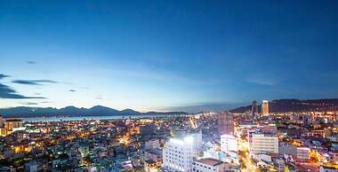 Moonlight Da Nang Hotel