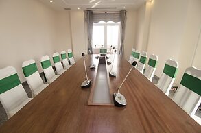 Moonlight Da Nang Hotel