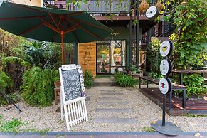 Le Canal Boutique House