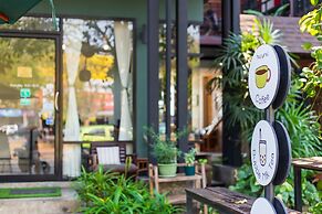 Le Canal Boutique House