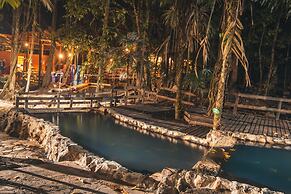 Termales del Bosque & Hot Springs