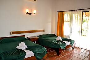 Termales del Bosque & Hot Springs