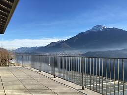 Lake Como Beach Hostel