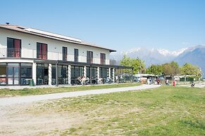 Lake Como Beach Hostel
