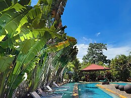 Hotel Heliconias Nature Inn & Hot Springs