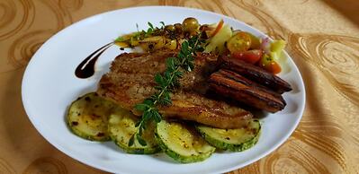 Hotel Heliconias Nature Inn & Hot Springs