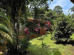 Hotel Heliconias Nature Inn & Hot Springs